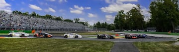 Los pilotos comenzar¨¢n una vuelta de formaci¨®n con el coche oficial de Lamborghini, manteniendo su orden de partida. Durante esta vuelta, la formaci¨®n debe mantenerse lo m¨¢s ajustada posible.