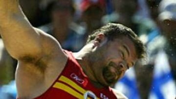 <B>37 CENTÍMETROS. </B>Martínez se quedó sin el bronce por 37 centímetros tras un meritorio concurso.