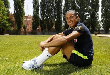 Marta: "Cristiano's winner's mentality is the reason why I support Real Madrid"