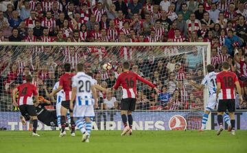 El eibarrés anotó el primer gol del partido desde el punto de penalti