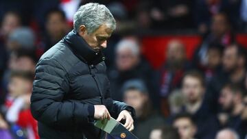 Jose Mourinho en el el partido Chelsea-Middlesbrough de Karanka