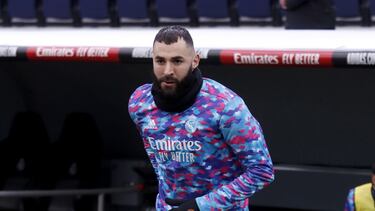 Karim conoce su cuerpo