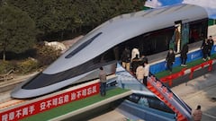 China is at the forefront of transportation with its new magnetic levitation train that reaches speeds of 600 km/h