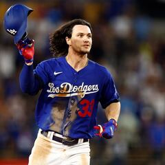 Dodgers consiguen épica remontada ante Blue Jays; James Outman el héroe en extrainnings