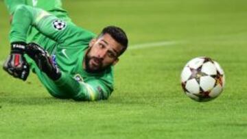 Moyá: "Al final nos venía bien el empate; era de tontos arriesgar"