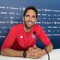 V. de Mendizabal: "Los errores puntuales nos están penalizando"