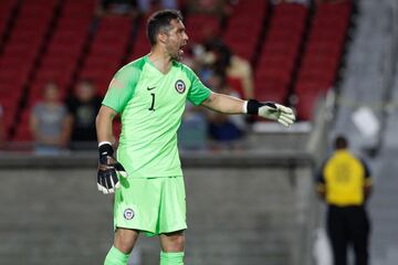 El arquero de la seleccion chilena Claudio Bravo.