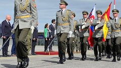 España hace frente a la amenaza rusa: desplegará helicópteros de combate en Eslovaquia