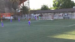 El golazo de media cancha que impacta en el fútbol chileno: ¡en el inicio del segundo tiempo!
