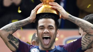 Dani Alves es el jugador con más títulos de la historia: 36