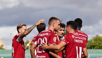 El Murcia, invicto desde la llegada de Colunga.