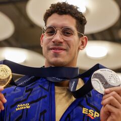 España sale a flote