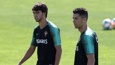 João Félix quiere demostrar a Cristiano que es su relevo natural en Portugal y Europa