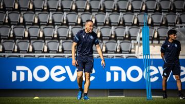 Sergio Francisco, entrenador de la Real Sociedad.