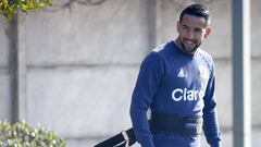 Mauricio Isla vuelve al fútbol italiano tras fichar en Cagliari
