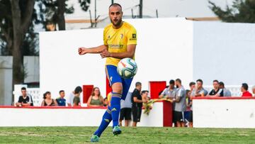 Cala debut&oacute; con el C&aacute;diz.