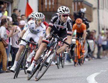 Tom Dumoulin durante la etapa. 