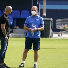 El Málaga intensifica la búsqueda de refuerzos