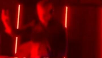 Senador sorprende a Chile y aparece como DJ en una fiesta