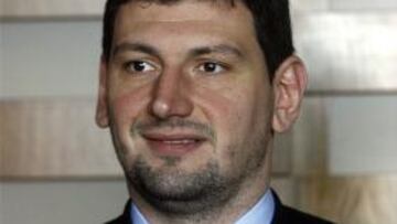 Sterbik tiene roto el menisco y será operado mañana