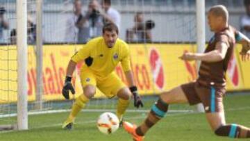 Casillas fue titular, jugó 45' y mantuvo su portería a cero