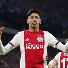 Edson Álvarez volvió a ser titular en el triunfo del Ajax