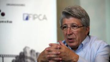 Cerezo: "No nos planteamos traspasar a Rául Jiménez"