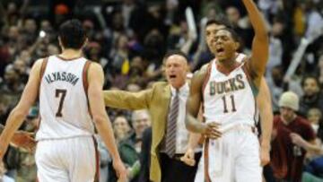 Brandon Knight, celebra una canasta.