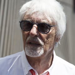 Ecclestone: "El castigo a Lewis no se corresponde con el crimen"