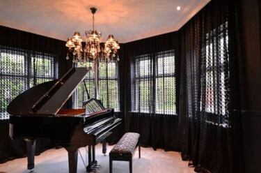 Alexis Sánchez pone a la venta su lujosa mansión en Manchester