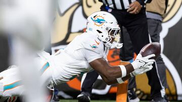 Mike McDaniel gives update on Jonnu Smith absence