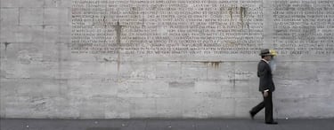 Un bello clásico del cine, una de las películas con mejor fotografía de la historia, y puede verse en plataformas