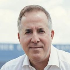 "Sólo puedo prometeros trabajo y esfuerzo en tiempo y en capital"