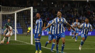 Partido Deportivo de La Coruña -  Cultural Leonesa. gol quiles