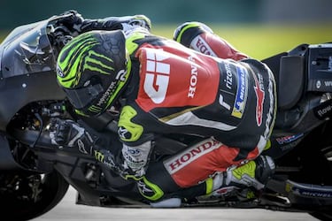 Crutchlow: 17 fracturas y un kilo de acero en el tobillo