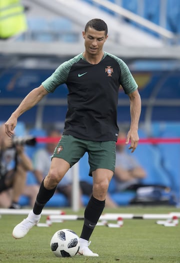 Portugal se prepara para su debut frente a España