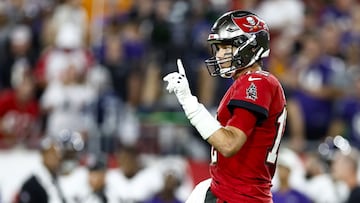 TAMPA, FLORIDA - OCTOBER 27: Tom Brady #12 of the Tampa Bay Buccaneers reacts during the fourth quarter against the Baltimore Ravens at Raymond James Stadium on October 27, 2022 in Tampa, Florida.   Douglas P. DeFelice/Getty Images/AFP