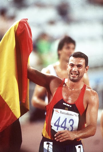 Obtuvo una medalla de plata de decátlon en los Juegos Olímpicos de Barcelona 1992