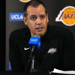 Ya es oficial: Frank Vogel deja los Lakers y habrá nuevo entrenador