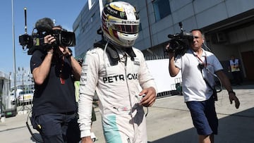 Hamilton tras su abandono.