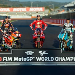 Acosta: “Mi MotoGP es una moto bien parida”