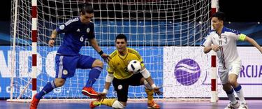 A España le inquieta el Higuita de Kazajistán en Mundial