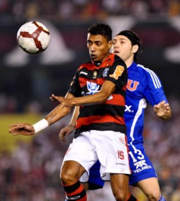 En la Copa Libertadores de 2010 la U venció 3-2 a Flamengo con goles de Mauricio Victorino, Rafael Olarra y Álvaro Fernández.