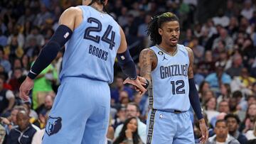 The Memphis Grizzlies extended the first round series with a huge win in an elimination game against the Los Angeles Lakers on Wednesday night.