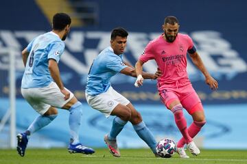 Benzema con Rodri.