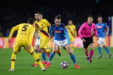 Fabián Ruiz y Gerard Piqué.