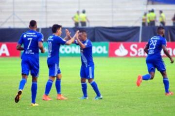 Antes de terminar el primer tiempo, Matamoros puso el 2-1 con un tiro libre al 45'.