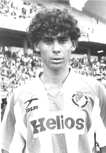 Fernando Ruiz Hierro naci¨® en V¨¦lez-M¨¢laga el 23 de marzo de 1968.
