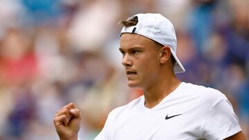 Rune se defiende: “Federer era 40 veces peor que yo”