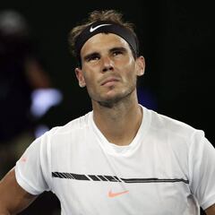Federer regresa al top-ten y Nadal asciende hasta el sexto